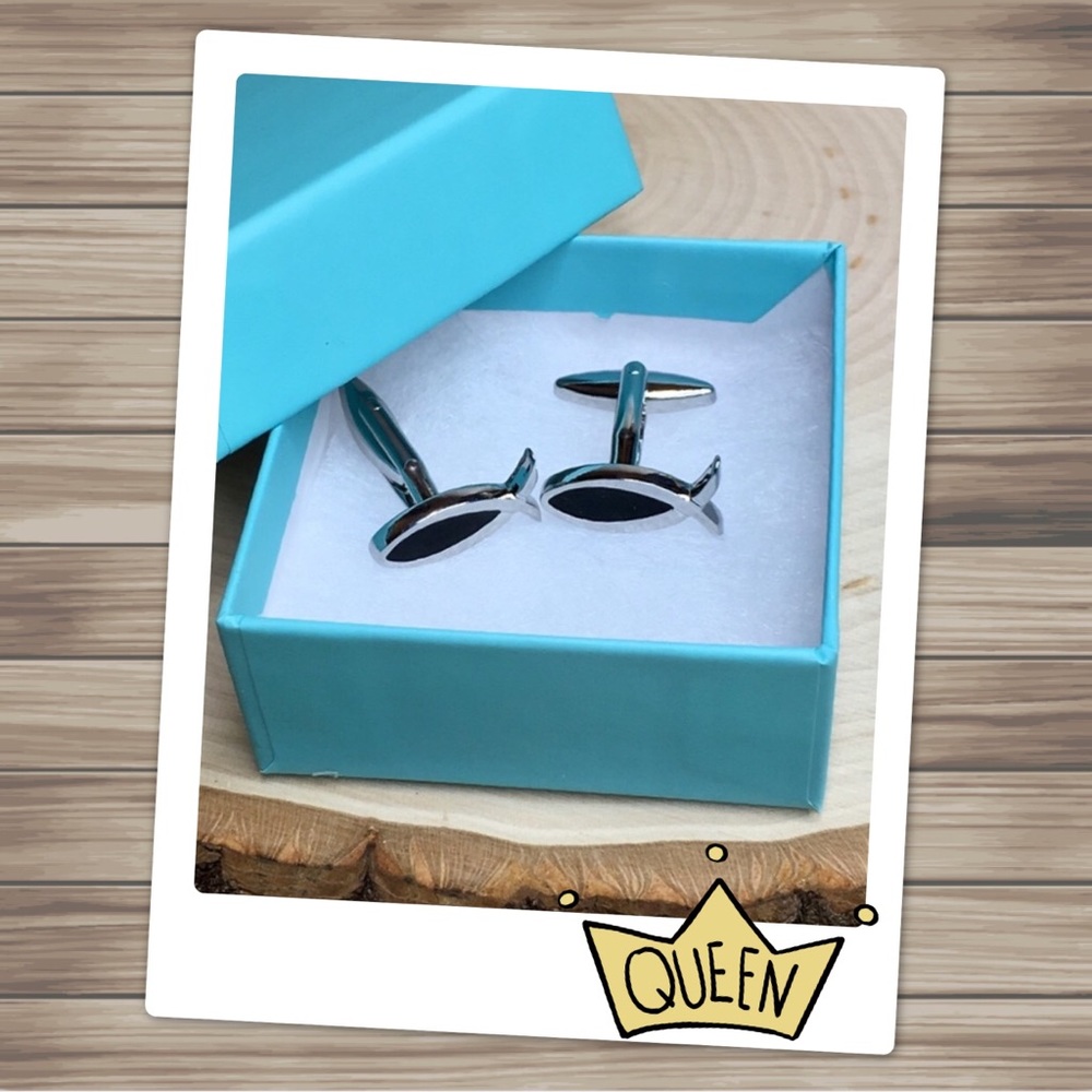 Fish Cufflinks Religious Silver with Black Enamel - Picture 2 of 8